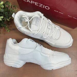 Capezio Women's DS11 Fierce Sneaker Dance Shoes White Size 9.5